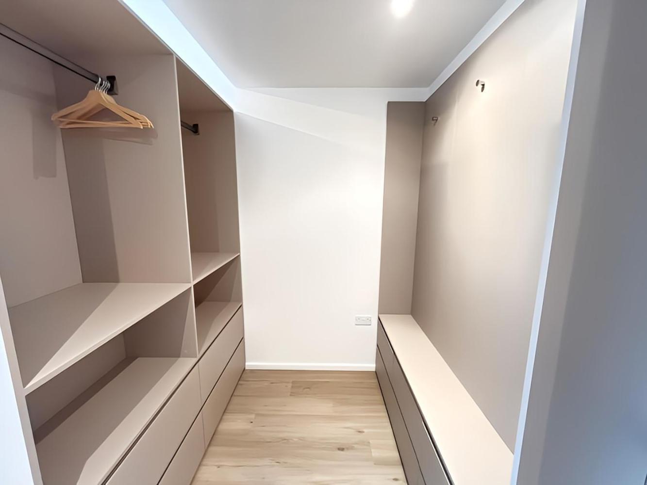 1Br Luxury Flat At Train Station - Long Stays Welcome - Just Ask Мілтон-Кінз Екстер'єр фото